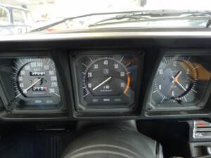 Bild 3/42 von Alfa Romeo GTV6 3.0 (1985)