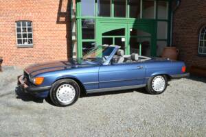 Bild 2/16 von Mercedes-Benz 560 SL (1988)