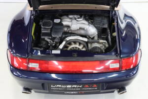 Immagine 11/30 di Porsche 911 Carrera (1997)