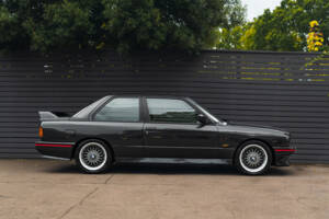 Image 12/57 of BMW M3 (1988)