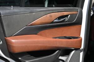 Bild 29/50 von Cadillac Escalade (2019)
