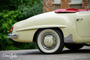 Image 38/61 of Mercedes-Benz 190 SL (1959)