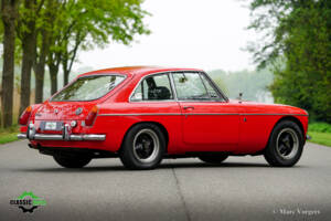 Bild 39/46 von MG MGB GT V8 (1975)