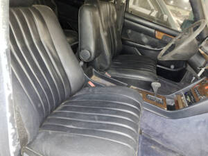 Image 7/10 de Mercedes-Benz 300 SD Turbodiesel (1982)
