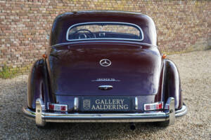 Image 6/50 of Mercedes-Benz 300 S (1953)