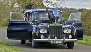 Image 23/50 of Rolls-Royce Phantom V James Young (1964)