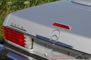 Immagine 36/50 di Mercedes-Benz 560 SL (1988)