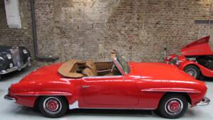 Image 4/20 de Mercedes-Benz 190 SL (1963)