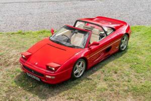 Bild 13/50 von Ferrari F 355 GTS (1997)