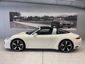 Image 1/20 of Porsche 911 Targa 4S (2018)