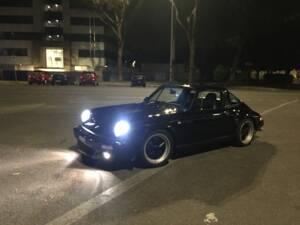 Bild 6/10 von Porsche 911 Carrera 3.2 (1987)