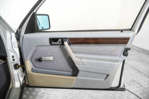 Image 24/50 of Mercedes-Benz 190 D (1984)