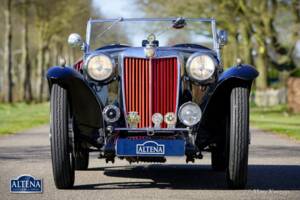 Image 2/42 of MG TC (1949)