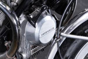 Image 33/36 of Moto Guzzi DUMMY (1973)