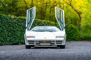 Bild 6/20 von Lamborghini Countach 5000 S (1983)