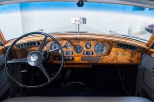 Image 9/40 of Rolls-Royce Silver Cloud II (1960)