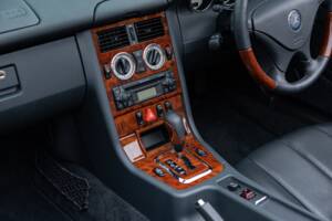 Image 26/47 of Mercedes-Benz SLK 230 Kompressor (2000)