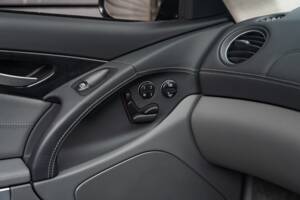 Bild 19/44 von Mercedes-Benz SL 65 AMG (2005)