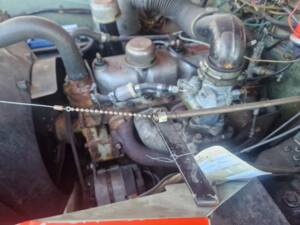 Image 35/54 of Land Rover 109 (1970)