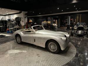 Immagine 8/39 di Jaguar XK 140 DHC (1955)