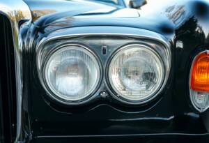 Bild 12/26 von Bentley Continental (1992)