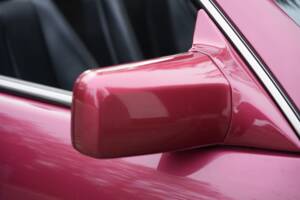 Image 36/95 of Mercedes-Benz 300 SL (1993)