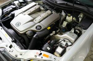 Imagen 31/50 de Mercedes-Benz SLK 32 AMG (2002)