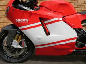 Bild 4/50 von Ducati Desmosedici RR (2008)