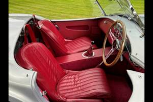 Bild 15/24 von AC Cobra 289 (2001)