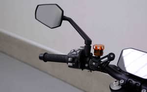 Image 68/83 of KTM 1290 Super Duke R (2018)