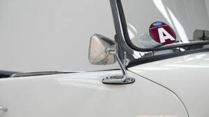 Bild 14/15 von Daimler SP 250 (1964)