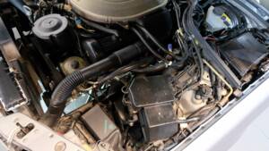 Image 27/34 of Mercedes-Benz 500 SEC (1991)