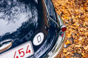 Immagine 91/199 di BMW 502 - 3,2 Litre (1961)