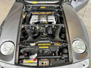 Afbeelding 17/59 van Porsche 928 S (1985)