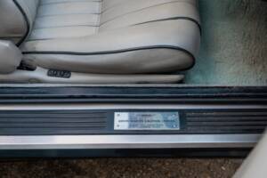 Imagen 39/50 de Aston Martin Virage Volante (1994)