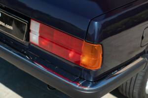 Bild 22/50 von BMW 320i (1989)