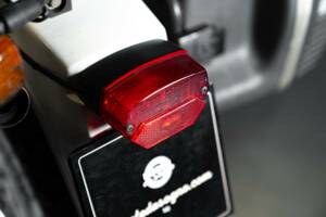 Bild 17/34 von BMW DUMMY (1987)