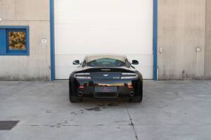 Image 22/83 de Aston Martin V12 Vantage (2009)