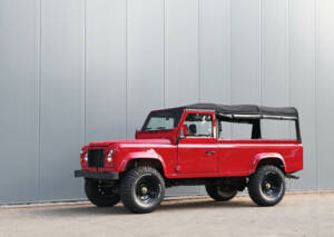 Image 26/38 of Land Rover 110 (1989)