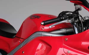Image 50/66 of Triumph Daytona T595 (1998)