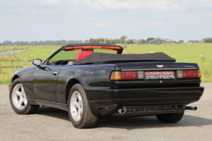 Image 2/44 de Aston Martin Virage Volante (1993)