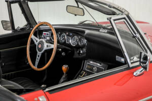 Bild 37/50 von MG MGB (1971)