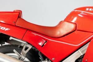 Bild 30/50 von Honda DUMMY (1988)