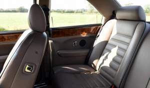 Bild 38/50 von Bentley Continental R (1996)