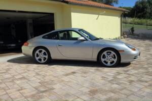 Bild 8/58 von Porsche 911 Carrera (2001)