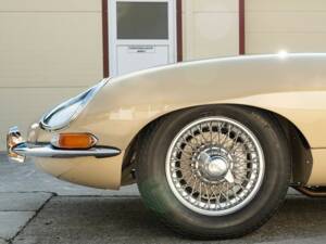 Bild 8/8 von Jaguar Type E 4.2 (1966)