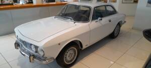 Bild 3/17 von Alfa Romeo 2000 GT Veloce (1971)