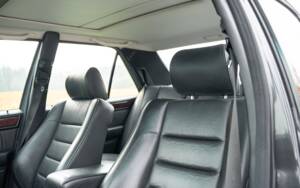 Bild 28/61 von Mercedes-Benz 500 E (1992)