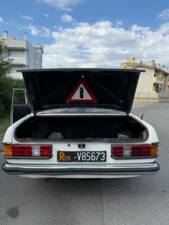Bild 9/14 von Mercedes-Benz 240 D (1979)