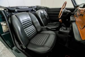 Immagine 19/50 di Triumph TR 6 PI (1972)